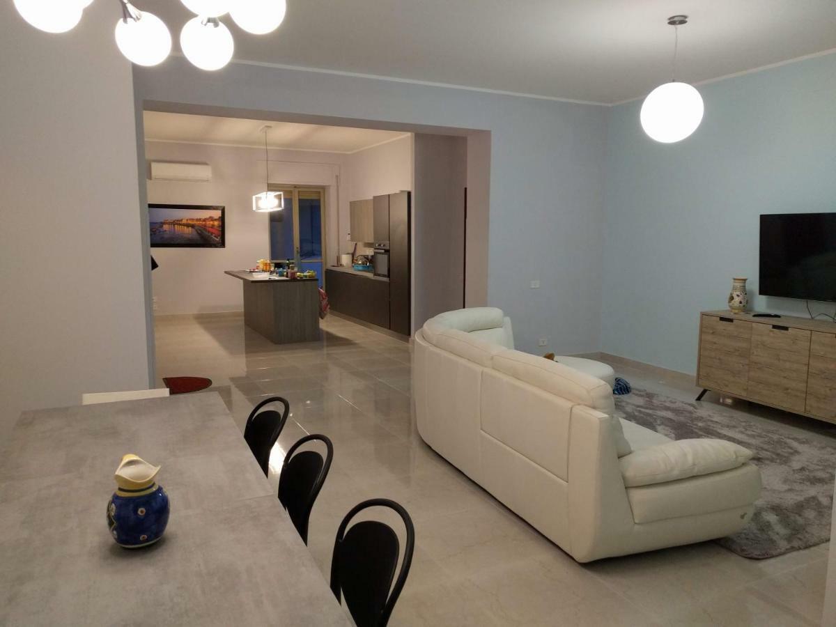 Apartamento Casa Bella - 3 Baths - Walk To Ortigia Syracuse Exterior foto