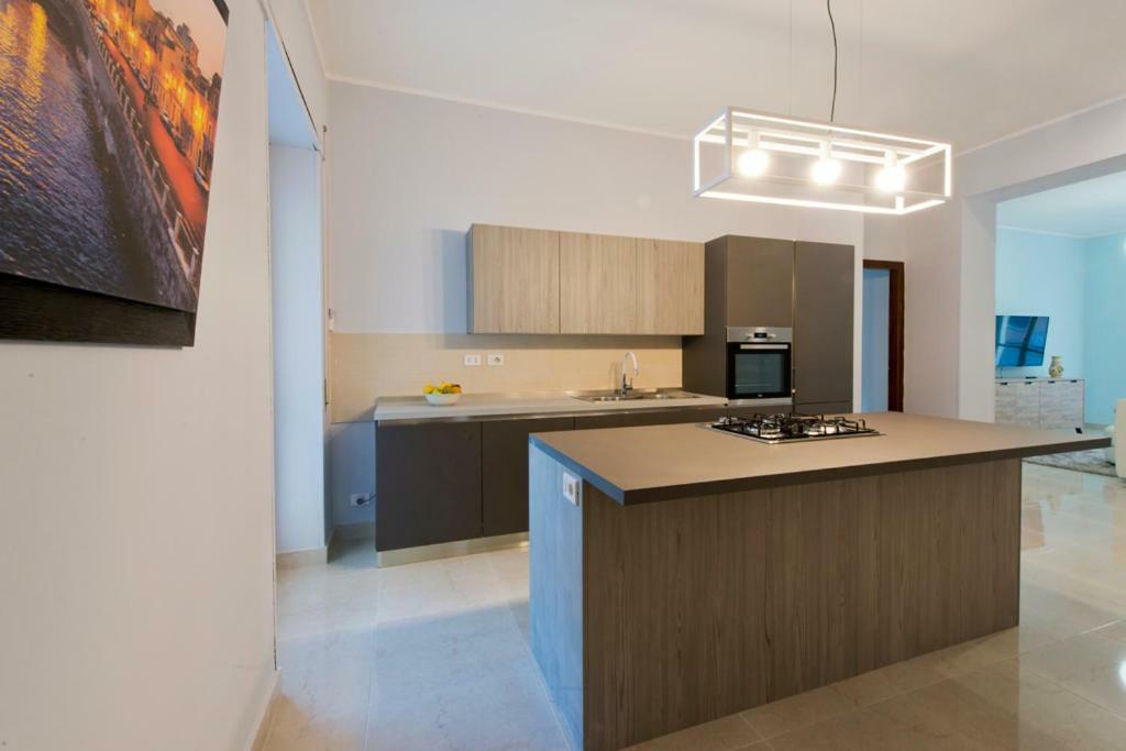 Apartamento Casa Bella - 3 Baths - Walk To Ortigia Syracuse Exterior foto